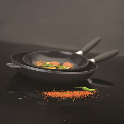 BergHOFF Eurocast Non-Stick Frying Pans, 3 Piece Set – view 4