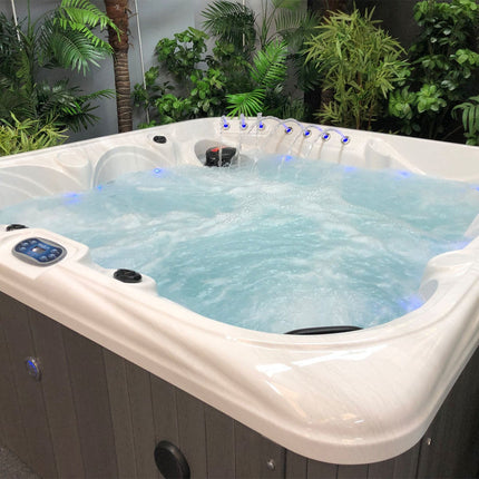 Hot Tub Master Cloud Stream 40-Jet 6 Person Hot Tub - Delivered and Installed – view 4
