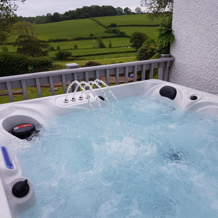 Blue Whale Spa Huntington Beach 92-Jet 5 Person Hot Tub - Delivered and Installed – view 5