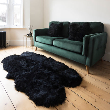 Naturally Sheepskins Long Wool Quad Rug in 4 Colours, 180 x 110 cm – view 2