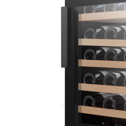 Hisense RW3N132GSLF, 46 Bottle Freestanding, Single Zone Wine Cooler, F Rated in Black – view 7