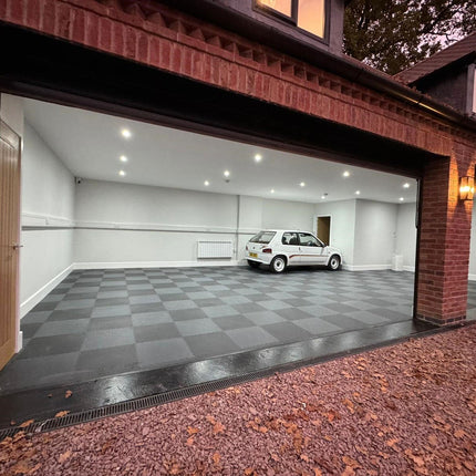 Klikflor RX500 7mm Recycled Garage Floor Tiles 4 pack (495 x 495 x 7mm) - 0.98m² per pack in Black or Graphite – view 6