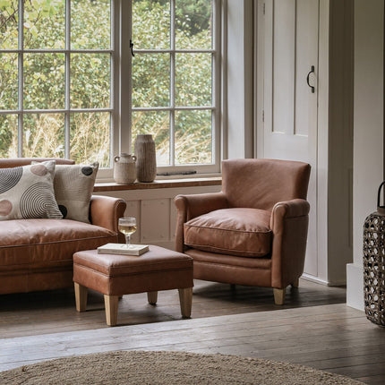 Gallery Mr. Paddington Vintage Brown Leather Armchair – view 6