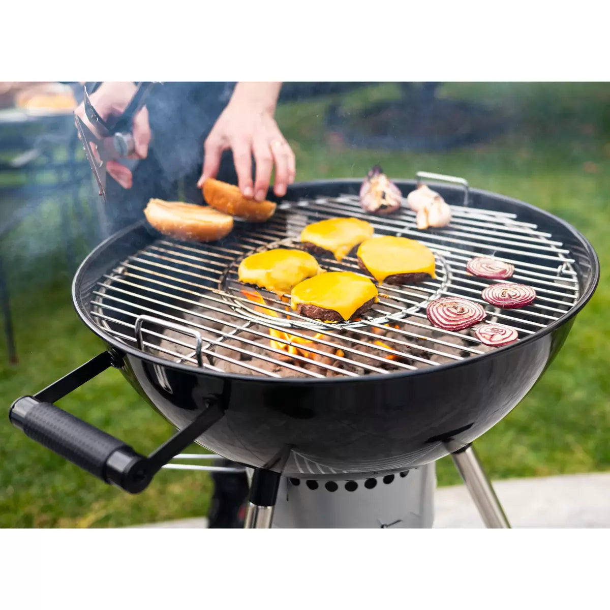Duro 57cm (22") Kettle Charcoal Barbecue + Cover