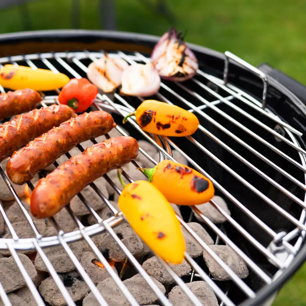 Duro 57cm (22") Kettle Charcoal Barbecue + Cover