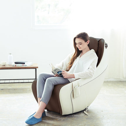 SYNCA CirC Massage Chair in 2 Colours – view 4