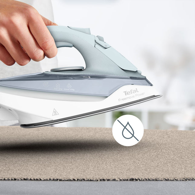 Tefal Freemove Power Steam Iron FV6642G0 – view 2