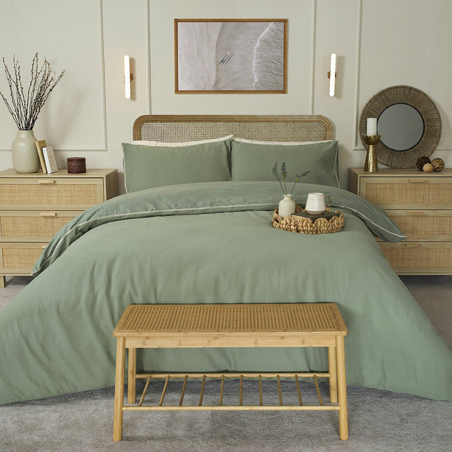 Belledorm Avantika Sage Cotton Bedding Set in 4 Sizes – view 2