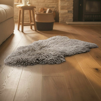 Bowron Back Country Sheepskin Rug in 3 Colours, 60 x 90 cm – view 3