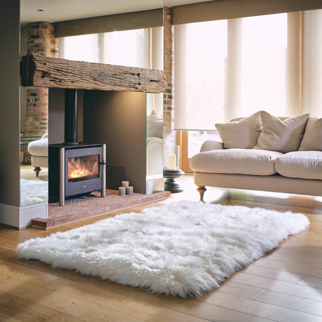 Bowron Sheepskin Area Rug in 5 Colours, 120 x 180 cm
