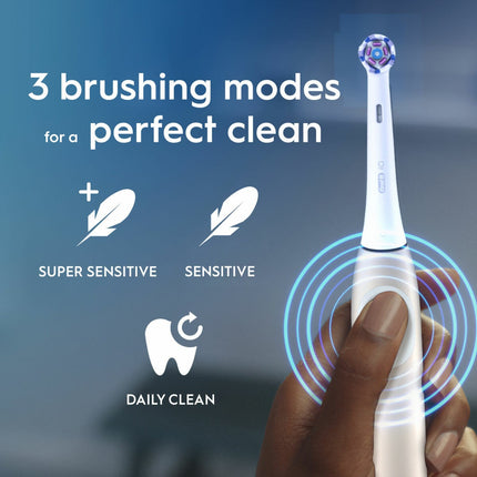 Oral-B iO2 Electric Toothbrush & Travel Case, Pink – view 4