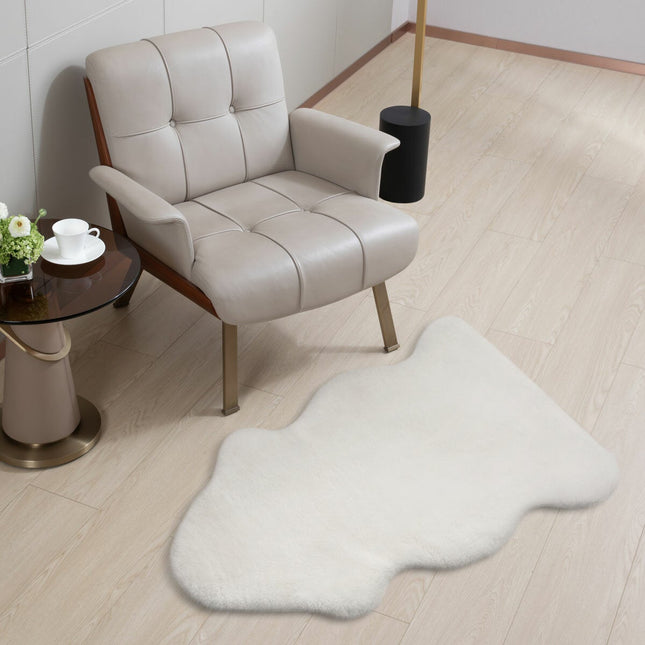 Windward Single Sheepskin Rug in 4 Colours, 60 x 95 cm – view 2