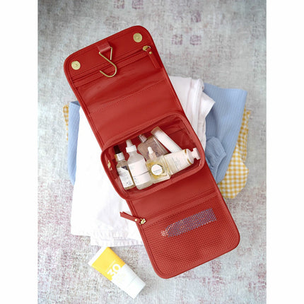 Stackers Small Hanging Washbag In Red – view 4