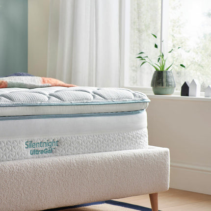 Silentnight UltraGel Cool-to-Touch 2000 Pocket Pillow Top Mattress in 4 Sizes – view 6