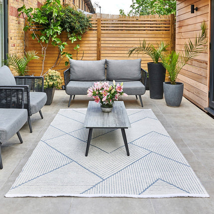 Concept Looms Jazz Blue Geo Indoor Outdoor Rug, in 2 Sizes