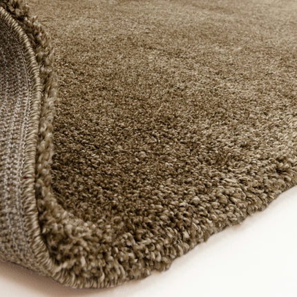 Atlas Shaggy Natural Rug, in 3 Sizes – view 6