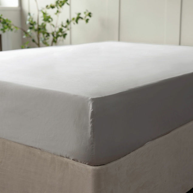 Belledorm 600 Thread Count Cotton Grey Fitted Sheet in 3 Sizes