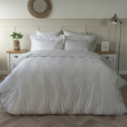 Belledorm 600 Thread Count Cotton Grey Duvet Cover Set in 3 Sizes – view 2