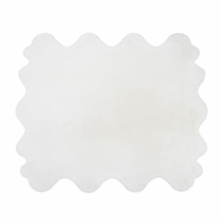Mon Chateau Faux Fur Octo Rug in 2 Colours, 177 x 220 cm – view 6