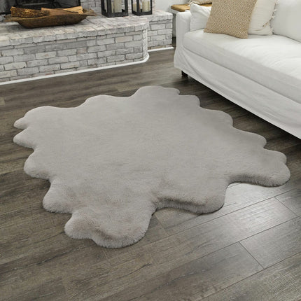 Mon Chateau Faux Fur Sexto Rug in 2 Colours, 160 x 177 cm