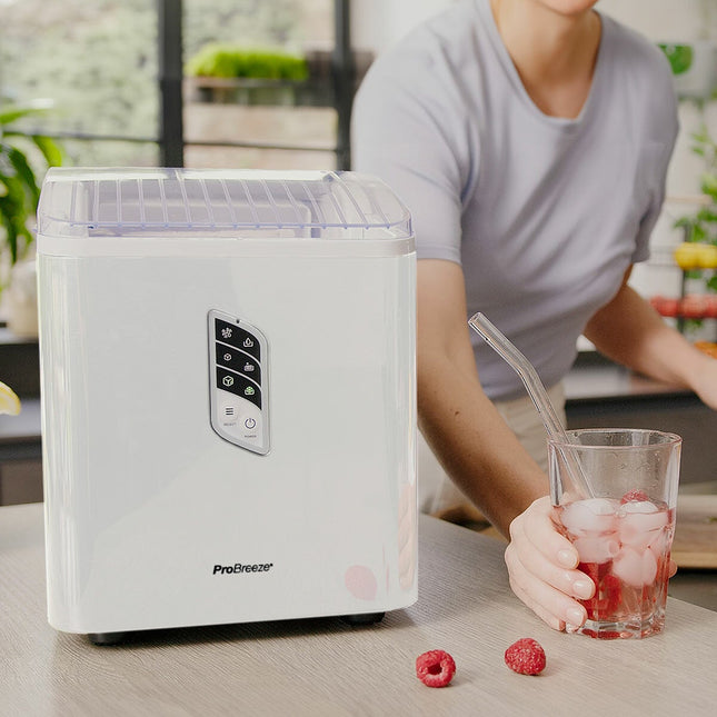 Pro Breeze 2L Countertop 15kg Ice Cube Maker in White – view 2