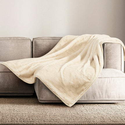Mon Chateau Faux Fur Throw in 4 Colours, 152 x 177 cm – view 3