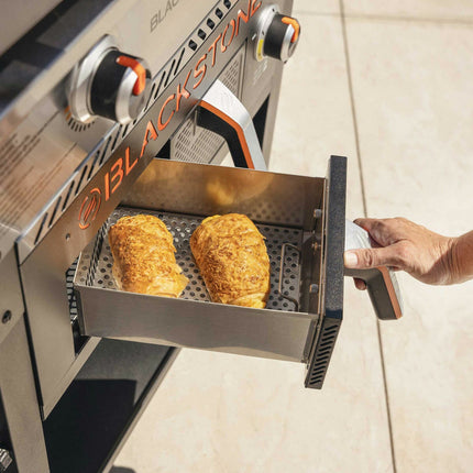 Blackstone 28" Griddle Gas Barbecue with Airfyer – view 3