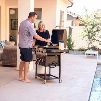 Blackstone 28" Griddle Gas Barbecue with Airfyer – view 6