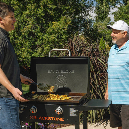Blackstone 28" Griddle Gas Barbecue Griddle with Hood – view 4