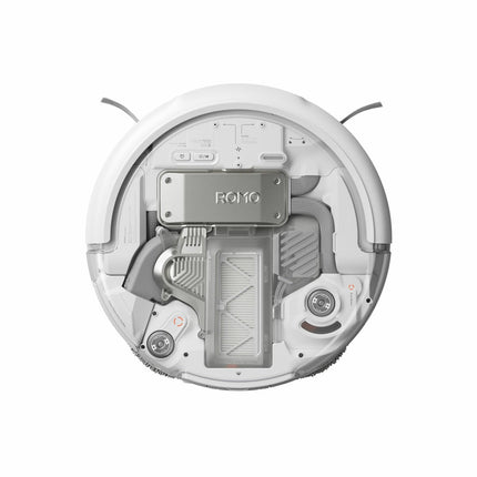 DJI Romo P Robot Vacuum & Mop With Water Tank – view 5