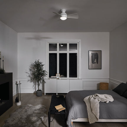 Kichler Sola 3 Blade (86cm) Indoor Ceiling Fan with AC Motor and Remote Control in 2 Colours – view 3